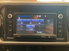 Used 2017  Toyota Tacoma Double Cab 5' Bed V6 4x2 AT &lpar;Natl&rpar; at Maxx Loans near St&period; Adrian&comma; MI