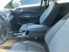 Used 2017 Ford Escape 4d SUV 4WD SE at Suburban Ford of Sterling Heights near Sterling Heights, MI