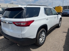 Used 2021 Chevrolet Traverse AWD 4dr LT Cloth w/1LT at Suburban Ford of Sterling Heights near Sterling Heights, MI