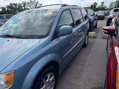 Used 2009  Chrysler Town & Country 4d Wagon Touring at Maxx Loans near St&period; Adrian&comma; MI