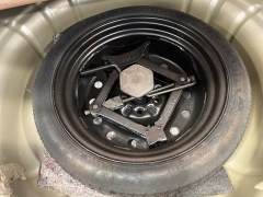 Used 2000  Ford Taurus 4d Sedan SES at Maxx Loans near St. Adrian, MI