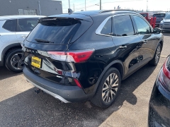 Used 2020  Ford Escape 4d SUV AWD Titanium at Maxx Loans near St&period; Adrian&comma; MI