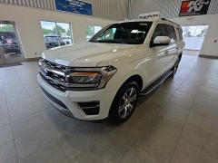 Used 2023  Ford Expedition Max Limited 4x2 at Maxx Loans near St&period; Adrian&comma; MI
