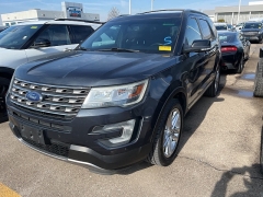 Used 2017  Ford Explorer 4d SUV 4WD XLT at Maxx Loans near St&period; Adrian&comma; MI