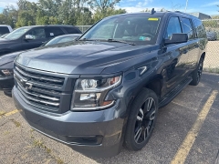 Used 2020  Chevrolet Suburban 4d SUV 4WD LT at Maxx Loans near St&period; Adrian&comma; MI