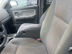 Used 2007 Dodge Dakota 4WD Club Cab SLT at Suburban Ford of Sterling Heights near Sterling Heights, MI
