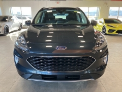 Used 2022  Ford Escape Titanium AWD at Maxx Loans near St&period; Adrian&comma; MI