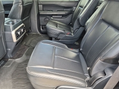 Used 2022  Ford Expedition XLT 4x2 at Maxx Loans near St&period; Adrian&comma; MI
