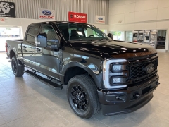 Used 2025 Ford Super Duty F-250 SRW LARIAT 4WD Crew Cab 6.75' Box at Suburban Ford of Sterling Heights near Sterling Heights, MI