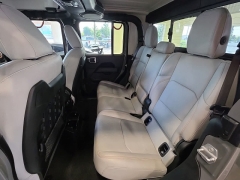 Used 2021  Jeep Gladiator Mojave 4x4 at Maxx Loans near St&period; Adrian&comma; MI