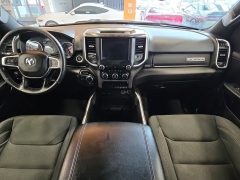 Used 2019  Ram 1500 Big Horn&sol;Lone Star 4x4 Crew Cab 5'7" Box at Maxx Loans near St&period; Adrian&comma; MI