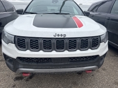 Used 2025  Jeep Compass Trailhawk 4x4 at Maxx Loans near St&period; Adrian&comma; MI