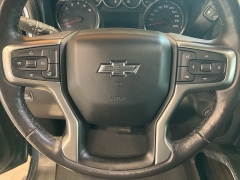 Used 2019  Chevrolet Silverado 1500 4WD Crew Cab 147" RST at Maxx Loans near St&period; Adrian&comma; MI