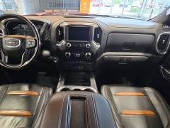 Used 2020  GMC Sierra 1500 4WD Crew Cab 147" AT4 at Maxx Loans near St&period; Adrian&comma; MI