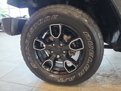 Used 2017  Jeep Wrangler 4WD 2dr Smoky Mountain &ast;Ltd Avail&ast; at Maxx Loans near St&period; Adrian&comma; MI