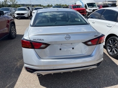 Used 2024 Nissan Altima 2.5 SV Sedan at Suburban Ford of Sterling Heights near Sterling Heights, MI