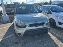 Used 2012  Kia Soul 5dr Wgn Auto Base at Maxx Loans near St&period; Adrian&comma; MI