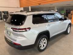 Used 2021  Jeep Grand Cherokee L Limited 4x4 at Maxx Loans near St. Adrian, MI