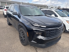 Used 2024  Chevrolet Traverse FWD 4dr LT w&sol;1LT at Maxx Loans near St&period; Adrian&comma; MI