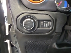 Used 2021  Jeep Gladiator Mojave 4x4 at Maxx Loans near St&period; Adrian&comma; MI