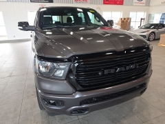 Used 2021  Ram 1500 Big Horn 4x4 Crew Cab 5'7" Box at Maxx Loans near St&period; Adrian&comma; MI