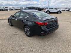 Used 2023 Nissan Altima 2.5 SV Sedan at Maxx Loans near ,