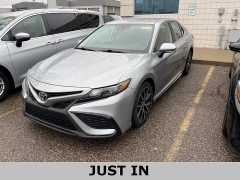 Used 2021  Toyota Camry SE Auto AWD &lpar;Natl&rpar; at Maxx Loans near St&period; Adrian&comma; MI