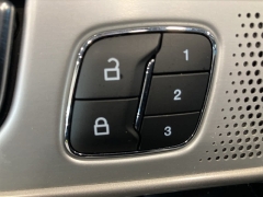 Used 2022  Ford Explorer Platinum 4WD at Maxx Loans near St. Adrian, MI