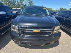 Used 2012  Chevrolet Suburban 1500 SUV 4WD LT at Maxx Loans near St&period; Adrian&comma; MI