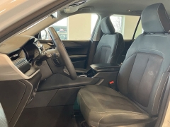 Used 2023  Jeep Grand Cherokee Laredo 4x4 at Maxx Loans near St&period; Adrian&comma; MI