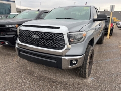 Used 2018  Toyota Tundra 4WD Double Cab 6.5' Bed 5.7L (Natl) at Maxx Loans near St. Adrian, MI