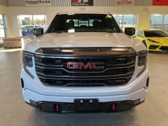 Used 2022  GMC Sierra 1500 4WD Crew Cab AT4 at Maxx Loans near St. Adrian, MI