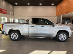 Used 2020  Chevrolet Silverado 1500 4WD Double Cab Custom at Maxx Loans near St. Adrian, MI