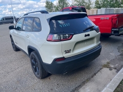 Used 2019 Jeep Cherokee Altitude 4x4 at Maxx Loans near St. Adrian, MI