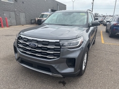 Used 2025  Ford Explorer Active 4WD at Maxx Loans near St&period; Adrian&comma; MI