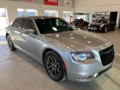 Used 2017  Chrysler 300 300S AWD at Maxx Loans near St&period; Adrian&comma; MI