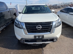 Used 2022  Nissan Pathfinder Platinum 4WD at Maxx Loans near St&period; Adrian&comma; MI
