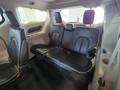 Used 2023  Chrysler Pacifica Limited FWD at Maxx Loans near St&period; Adrian&comma; MI
