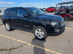 Used 2017  Jeep Compass Latitude 4x4 &ast;Ltd Avail&ast; at Maxx Loans near St&period; Adrian&comma; MI