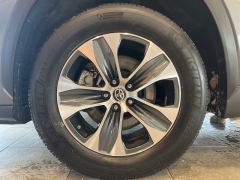 Used 2023  Toyota Highlander FWD &lpar;Natl&rpar; at Maxx Loans near St&period; Adrian&comma; MI