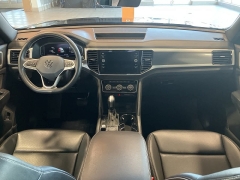 Used 2022  Volkswagen Atlas Cross Sport 2&period;0T SEL 4MOTION at Maxx Loans near St&period; Adrian&comma; MI