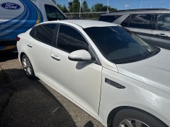 Used 2016  Kia Optima 4d Sedan LX at Maxx Loans near St&period; Adrian&comma; MI