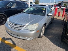 Used 2009  Chrysler Sebring 2d Convertible Touring at Maxx Loans near St. Adrian, MI