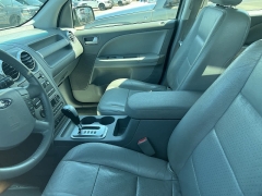 Used 2006 Ford Freestyle 4d SUV AWD SEL at Maxx Loans near St. Adrian, MI