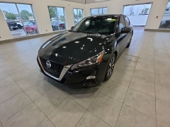 Used 2022  Nissan Altima 2&period;5 SV Sedan at Maxx Loans near St&period; Adrian&comma; MI