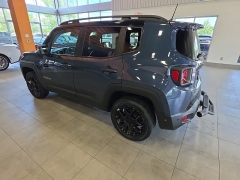 Used 2021  Jeep Renegade Limited 4x4 at Maxx Loans near St&period; Adrian&comma; MI