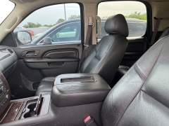 Used 2012  GMC Yukon 4d SUV 4WD Denali at Maxx Loans near St&period; Adrian&comma; MI