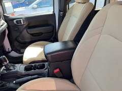 Used 2018 Jeep Wrangler Unlimited Sport S 4x4 at Suburban Ford of Sterling Heights near Sterling Heights, MI
