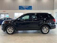 Used 2017  Ford Explorer 4d SUV 4WD at Maxx Loans near St&period; Adrian&comma; MI