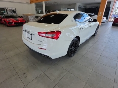 Used 2018  Maserati Ghibli 4d Sedan AWD S Q4 at Maxx Loans near St&period; Adrian&comma; MI